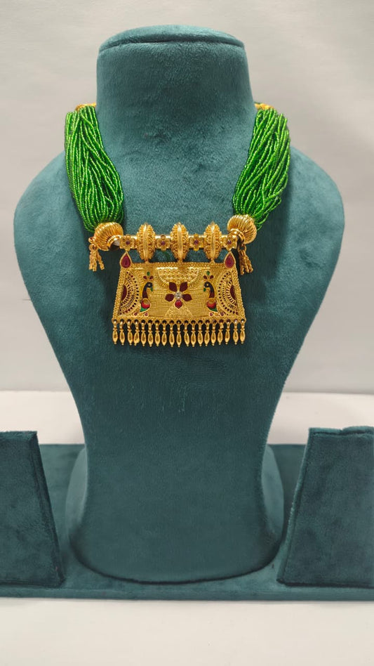 Gold Finish Tevta Set TT07