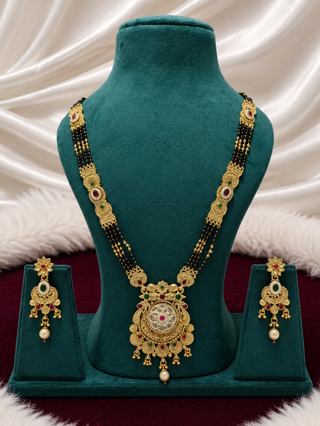 Royal Black Beads Mangalsutra Long Haar Set